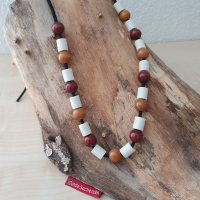 EM Zeckenketteli mit braunen und marron Holzperlen